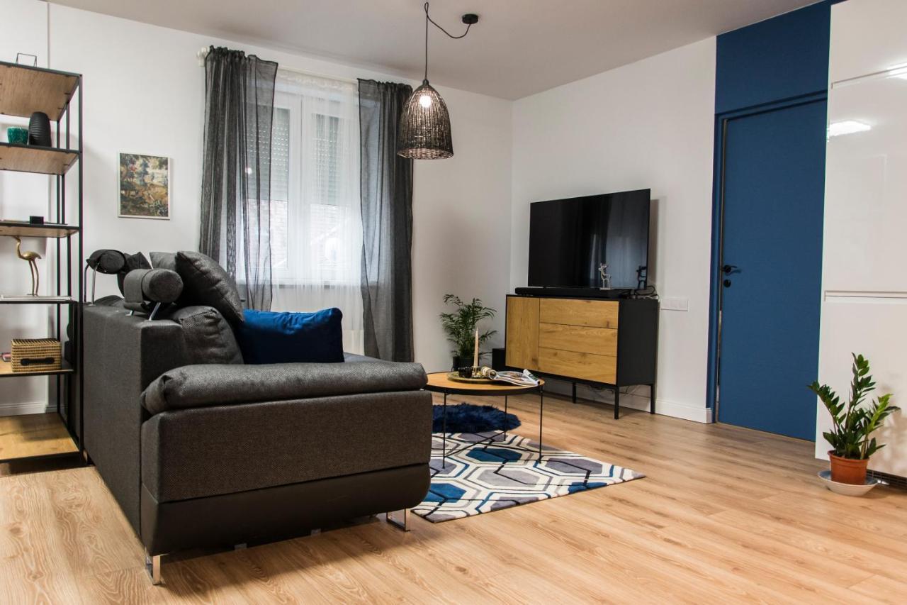 Danubio****2 Bedrooms-Be In The Center Of It All! Budapest Esterno foto